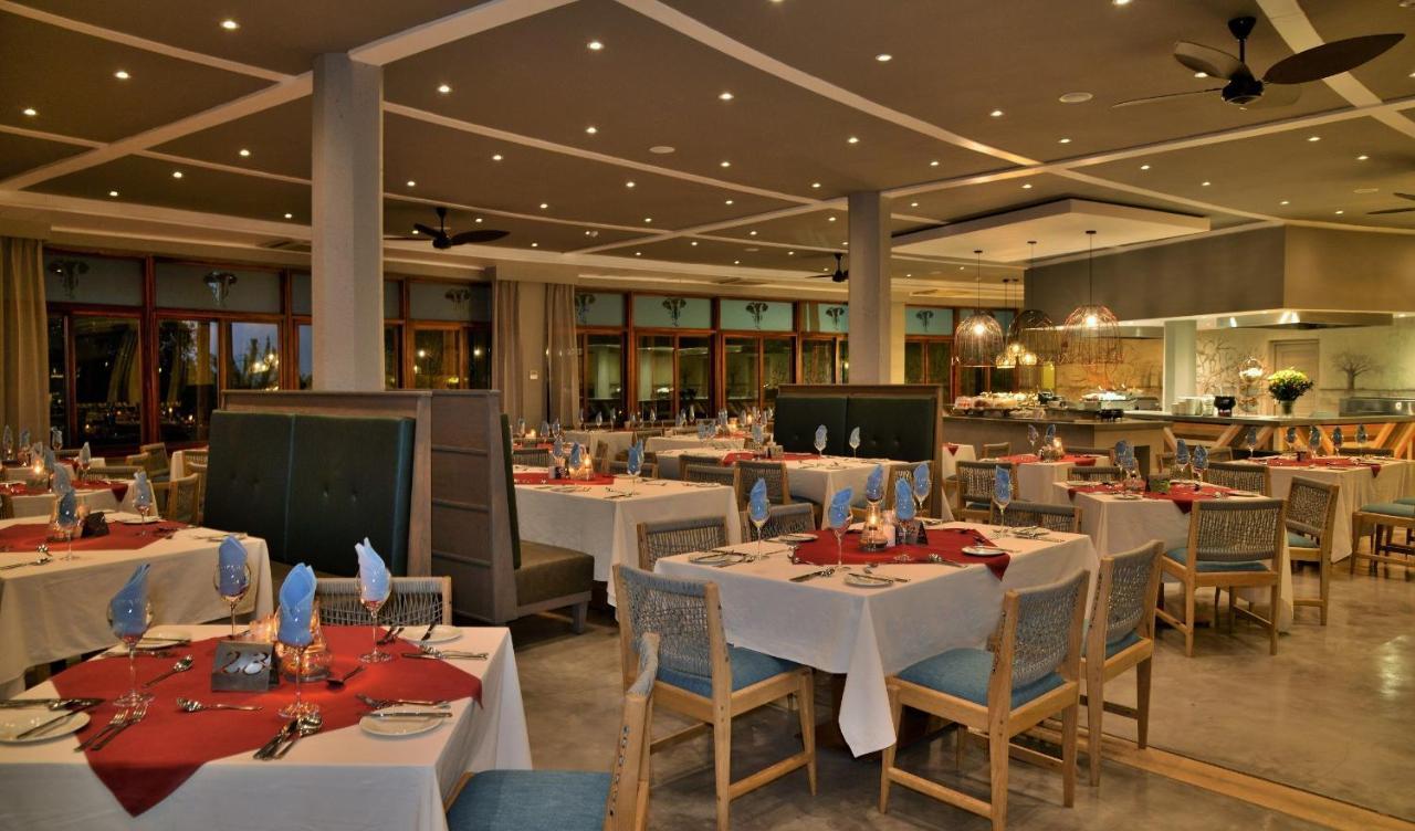 Cresta Mowana Safari Resort & Spa Kasane Exterior photo
